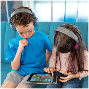 אוזניות ראש לילדים אלחוטיות jlab JBuddies Studio 2 ורוד/אפור