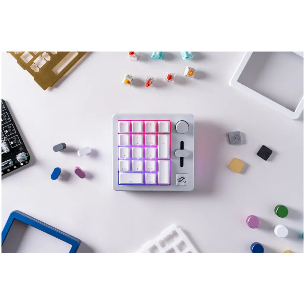 מקלדת Glorious Numpad Prebuilt שחור