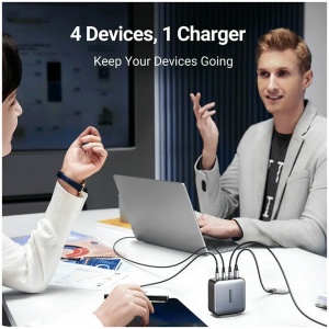 מטען קיר מהיר עם 3 יציאות USB-C ויציאת UGREEN 100W USB-A 