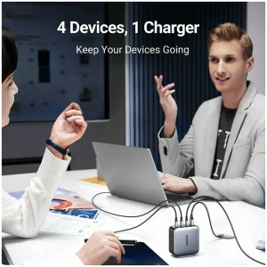 מטען קיר מהיר עם 3 יציאות USB-C ויציאת UGREEN 100W USB-A 