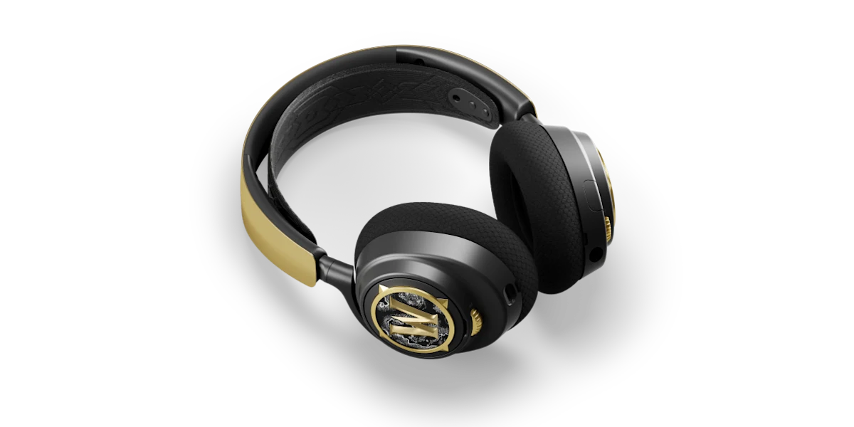 אוזנית גיימינג אלחוטיות SteelSeries Arctis Nova 7 WOW Edition